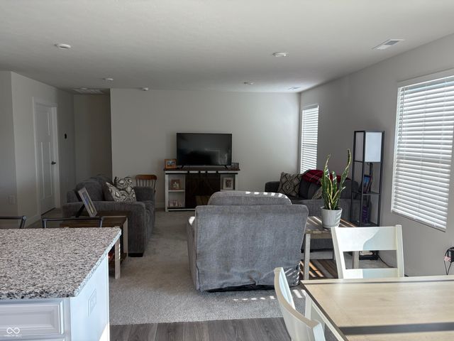 1247 Maumee Court, Greenfield, IN 46140