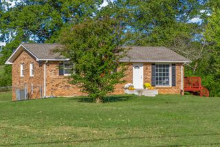 2900 Lylewood Rd, Woodlawn, TN 37191