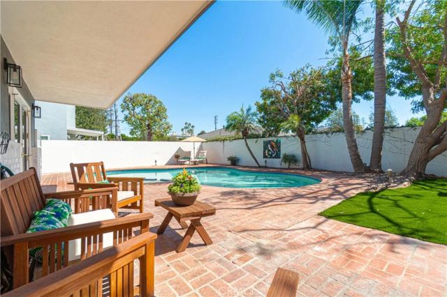 1510 E Maple Avenue, El Segundo, CA 90245