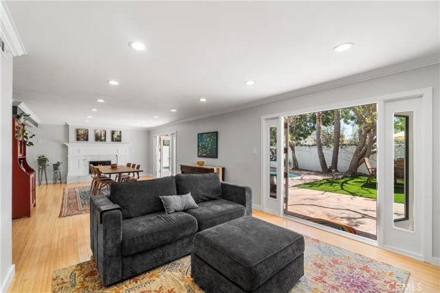 1510 E Maple Avenue, El Segundo, CA 90245