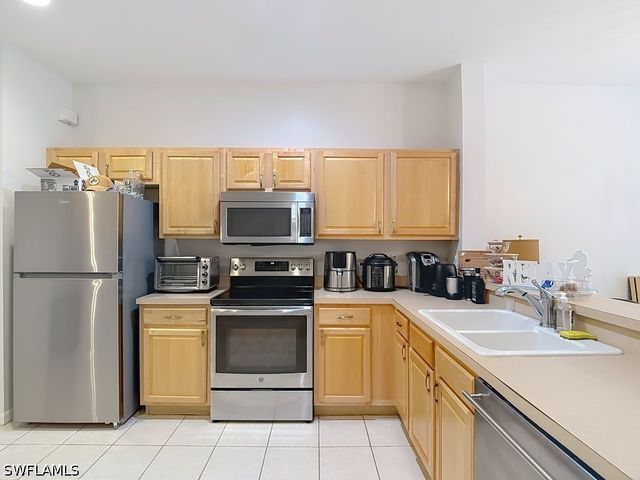 15583 Marcello CIR 145, Naples, FL 34110