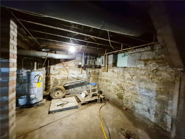 1708 Highland Ave, New Castle, PA 16105