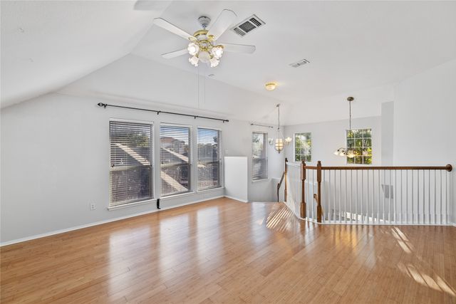 809 Slaughter Lane, Euless, TX 76040