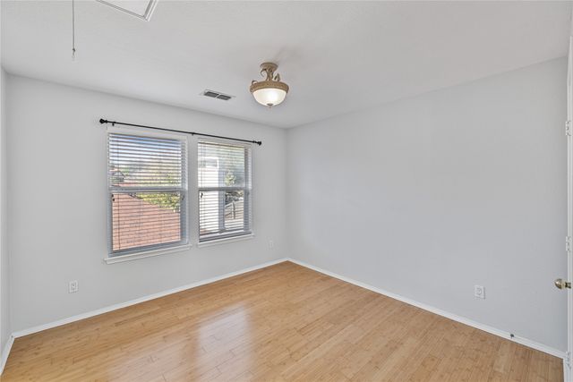 809 Slaughter Lane, Euless, TX 76040