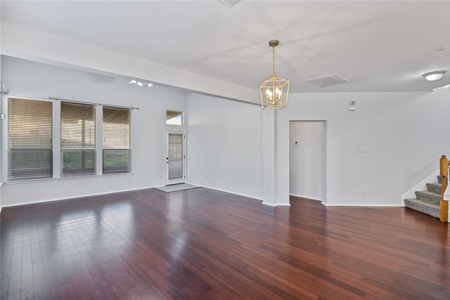 809 Slaughter Lane, Euless, TX 76040