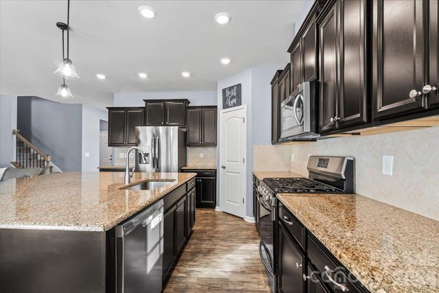 2003 Harvest Time Lane, Waxhaw, NC 28173