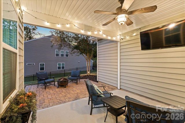 2003 Harvest Time Lane, Waxhaw, NC 28173