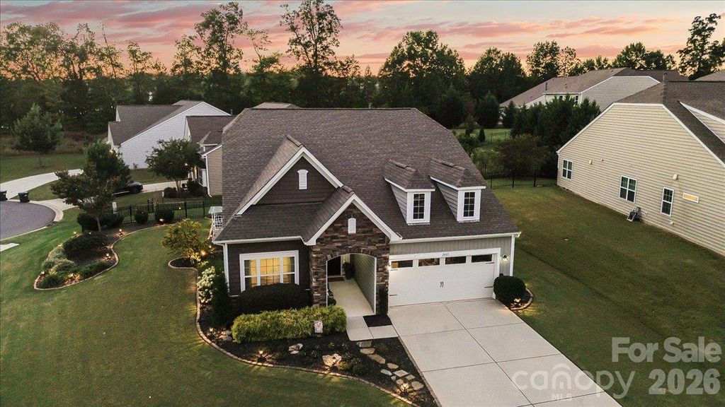 2003 Harvest Time Lane, Waxhaw, NC 28173
