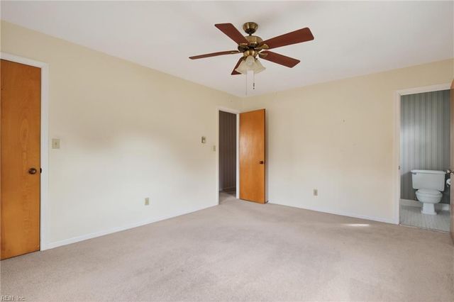 701 Earl Of Chesterfield CT, Virginia Beach, VA 23454