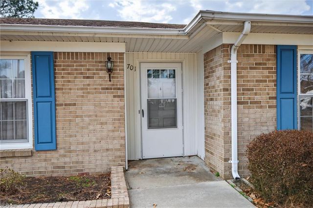 701 Earl Of Chesterfield CT, Virginia Beach, VA 23454