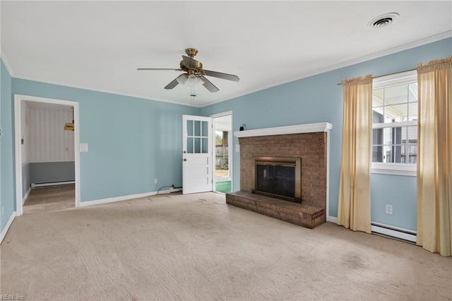 701 Earl Of Chesterfield CT, Virginia Beach, VA 23454