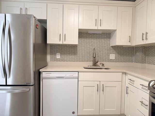 500 Salem St 406, Medford, MA 02155