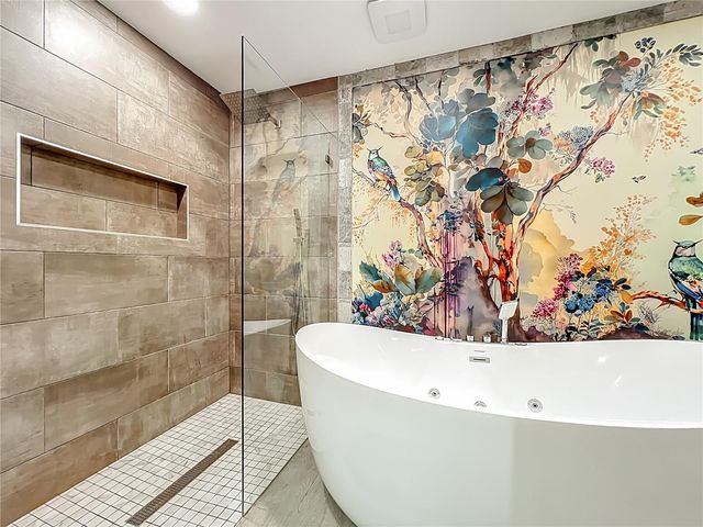 207 WEEPING ELM LANE, Longwood, FL 32779