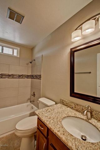 1030 E Manhatton Drive, Tempe, AZ 85282