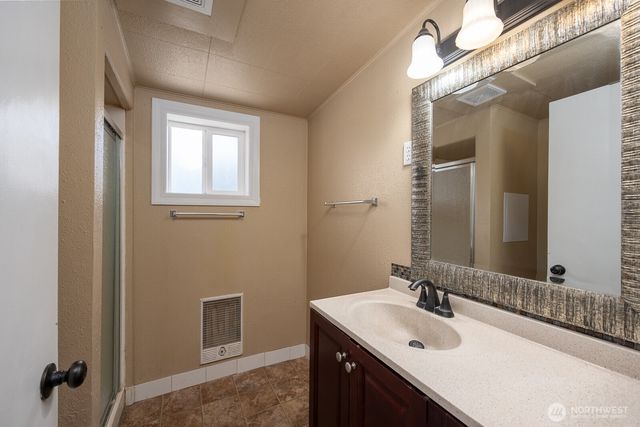 2008 S Belair Drive, Moses Lake, WA 98837