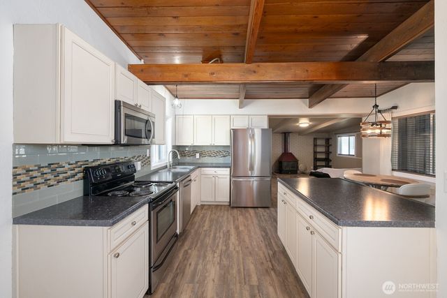 2008 S Belair Drive, Moses Lake, WA 98837