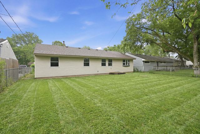 5943 Idaho Avenue N, Crystal, MN 55428