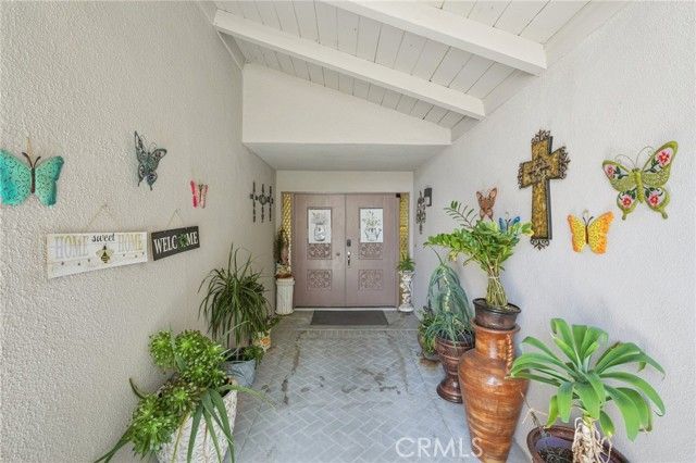 18060 Pebble Beach Drive, Victorville, CA 92395