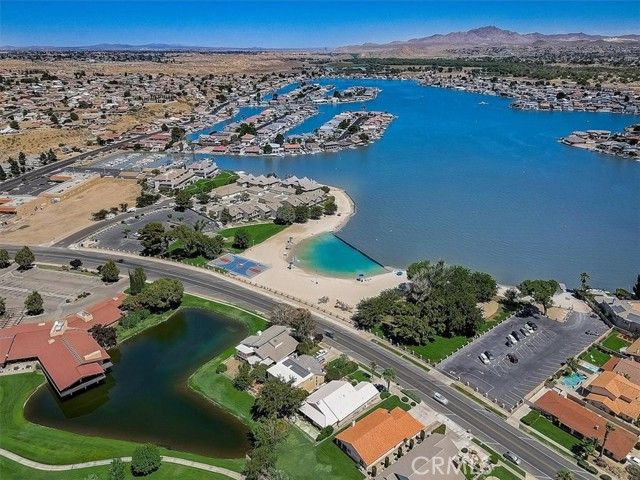 18060 Pebble Beach Drive, Victorville, CA 92395