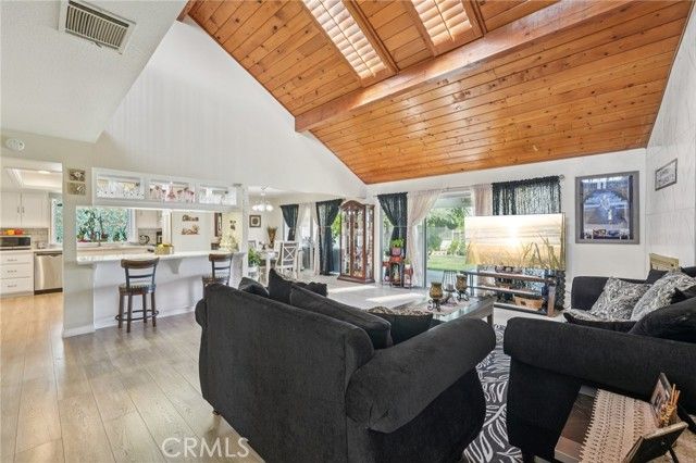 18060 Pebble Beach Drive, Victorville, CA 92395