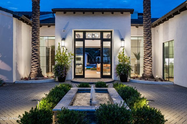 6109 N 33rd Street, Paradise Valley, AZ 85253