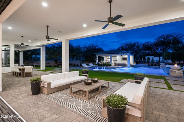 6109 N 33rd Street, Paradise Valley, AZ 85253