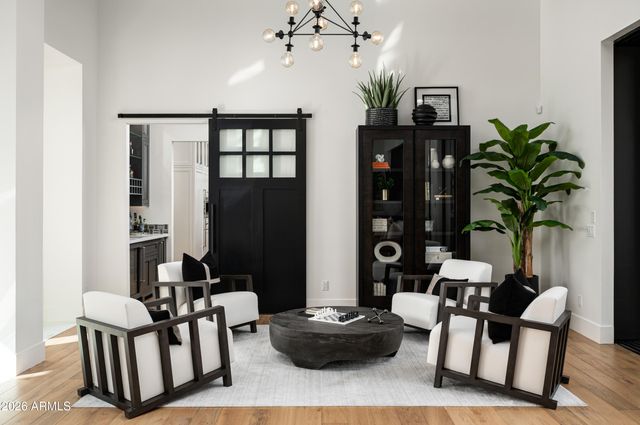 6109 N 33rd Street, Paradise Valley, AZ 85253