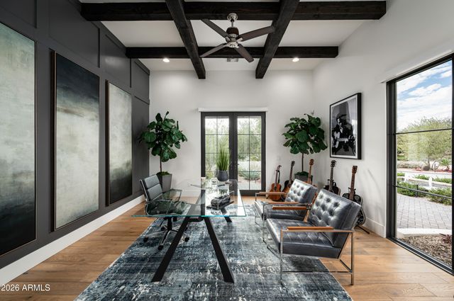 6109 N 33rd Street, Paradise Valley, AZ 85253