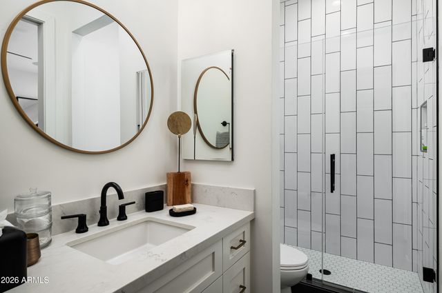 6109 N 33rd Street, Paradise Valley, AZ 85253