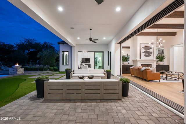 6109 N 33rd Street, Paradise Valley, AZ 85253