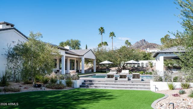 6109 N 33rd Street, Paradise Valley, AZ 85253