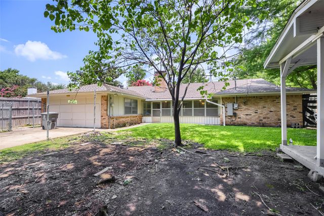 3256 Chapel Downs Drive, Dallas, TX 75229
