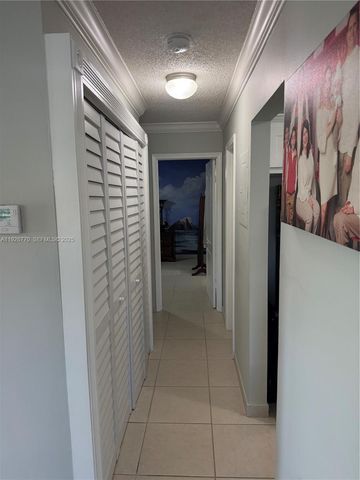 14829 SW 80th ST 204, Miami, FL 33193