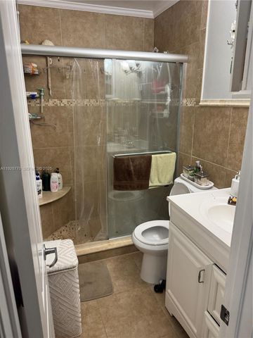 14829 SW 80th ST 204, Miami, FL 33193