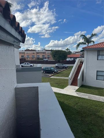 14829 SW 80th ST 204, Miami, FL 33193