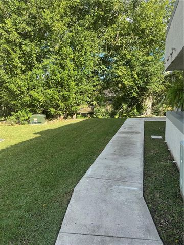 14829 SW 80th ST 204, Miami, FL 33193