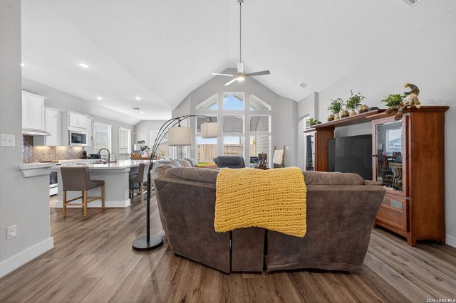 164 Jereth Crossing, Castroville, TX 78009