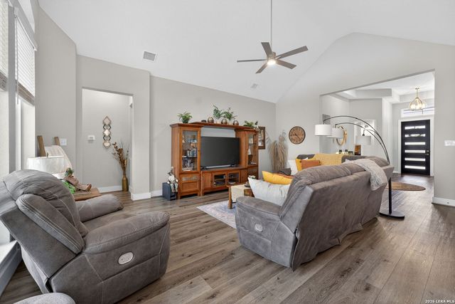 164 Jereth Crossing, Castroville, TX 78009