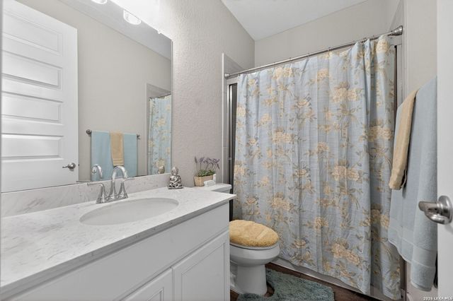 164 Jereth Crossing, Castroville, TX 78009