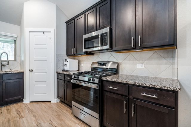 17568 Rosewood Manor Lane, New Caney, TX 77357