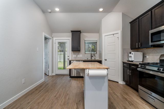 17568 Rosewood Manor Lane, New Caney, TX 77357