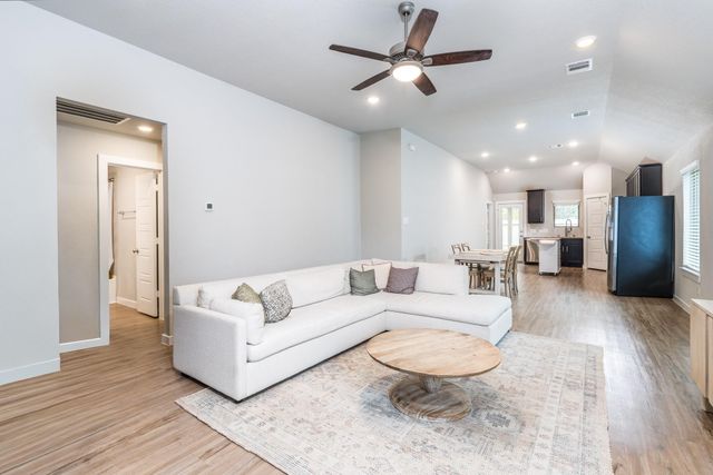 17568 Rosewood Manor Lane, New Caney, TX 77357