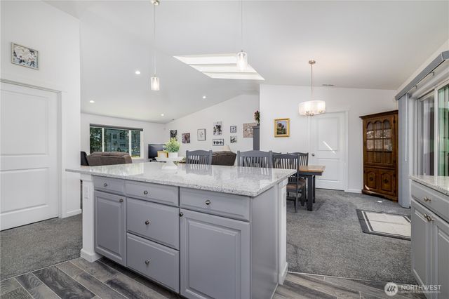 331 E Little Bear Lane, Shelton, WA 98584