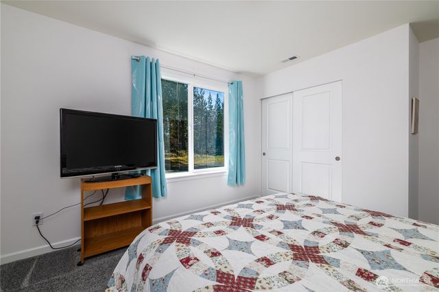 331 E Little Bear Lane, Shelton, WA 98584