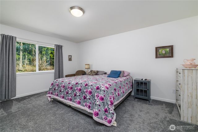 331 E Little Bear Lane, Shelton, WA 98584