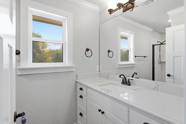 608 Joy Court, Burleson, TX 76028