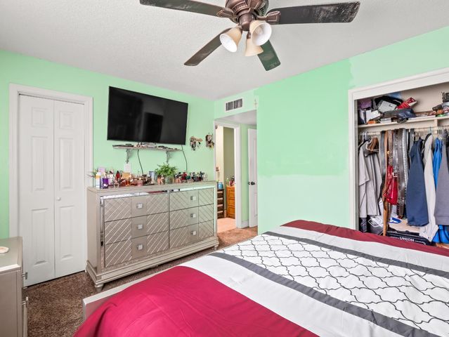 1413 S Whitney Avenue, Fresno, CA 93702