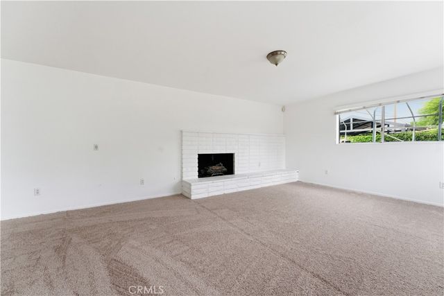 7401 Asman Avenue, West Hills, CA 91307