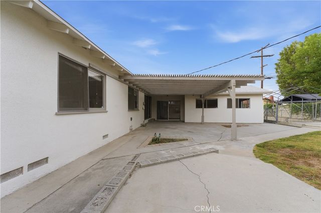7401 Asman Avenue, West Hills, CA 91307