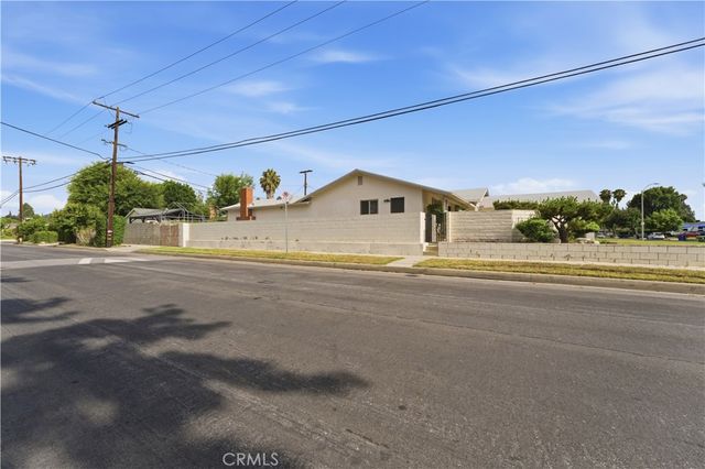 7401 Asman Avenue, West Hills, CA 91307